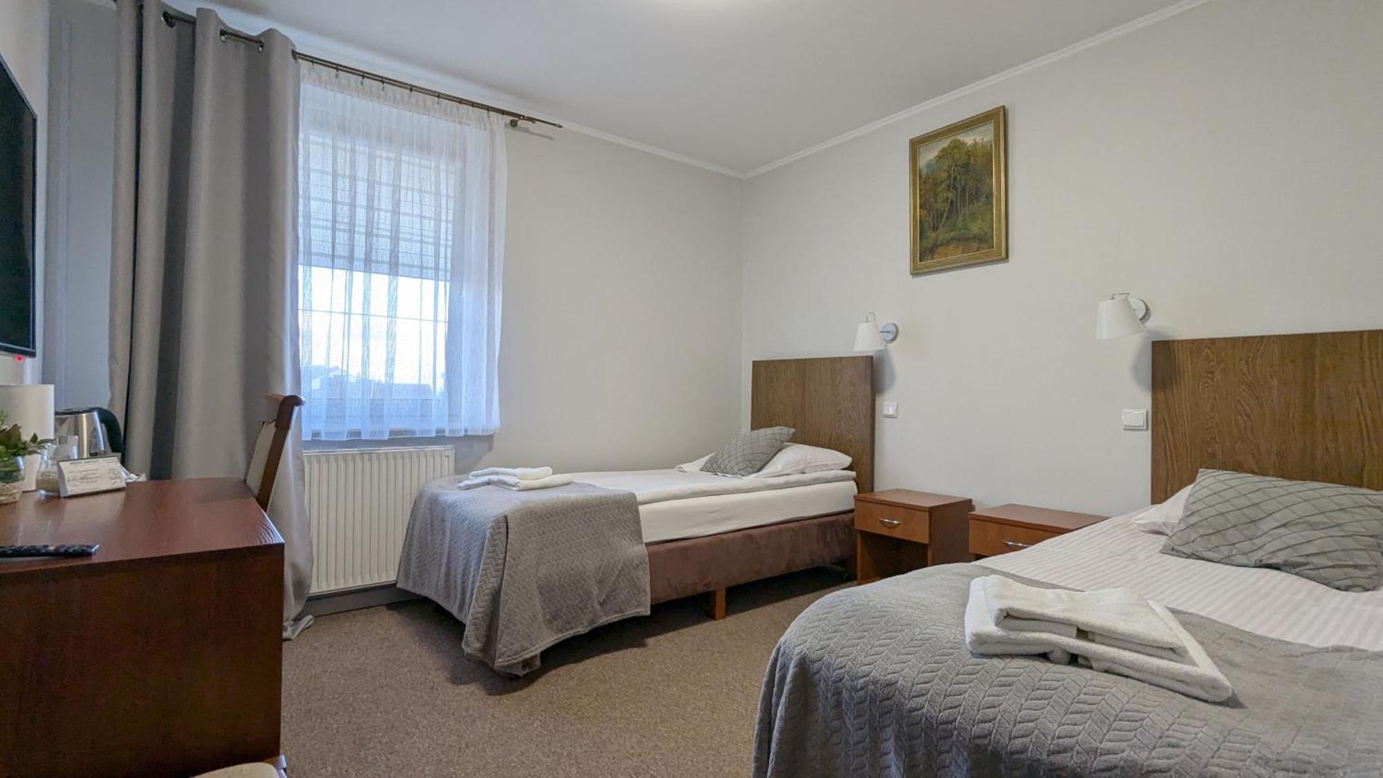 Hotel Magnat Глогув-Малопольський Екстер'єр фото